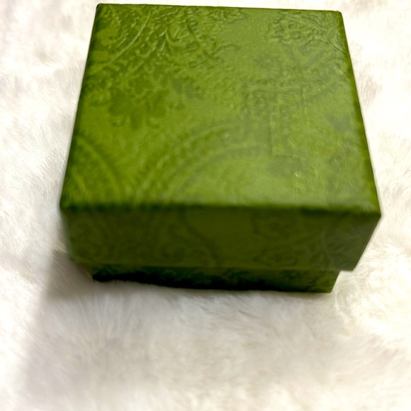 Natural Jade earring - Picture 3 of 3